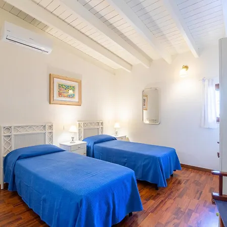 Villa Ai Fichi Esclusiva Con Piscina Vista Mare 14 Pl *